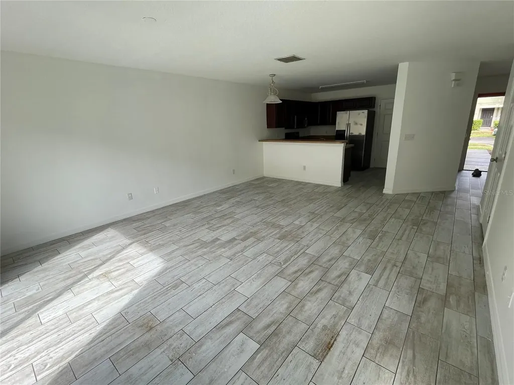 765 Cresting Oak Circle Orlando FL 32824