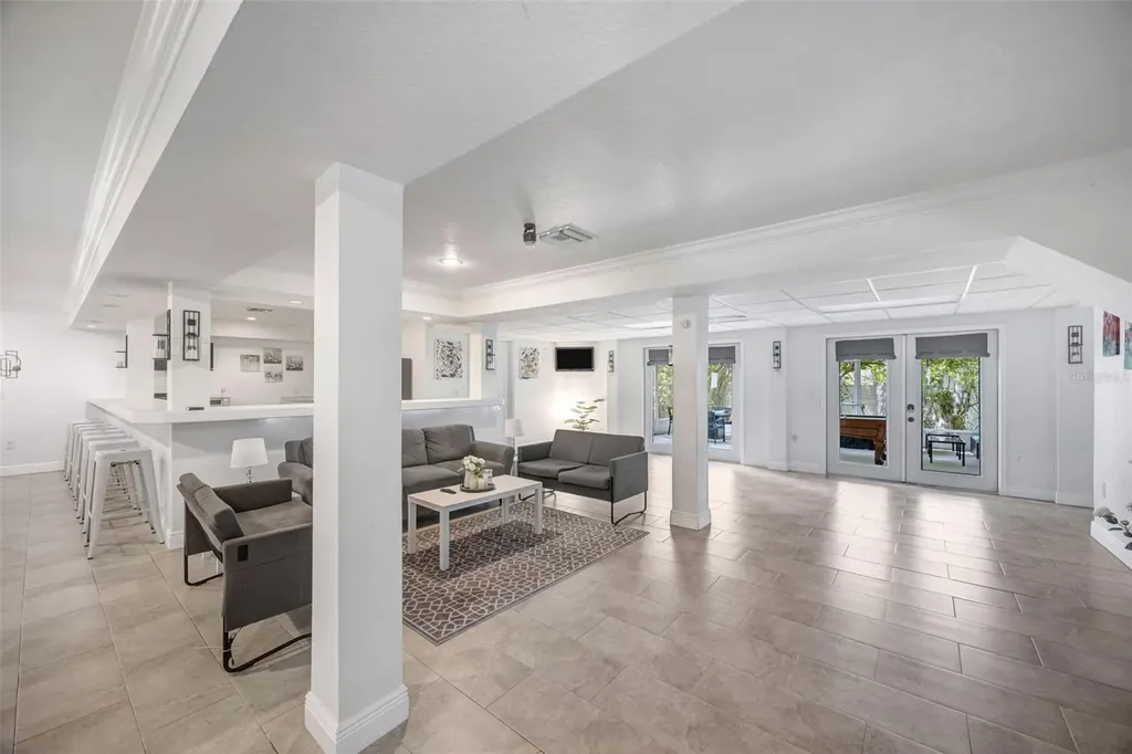 815 2nd Avenue NW Ruskin FL 33570