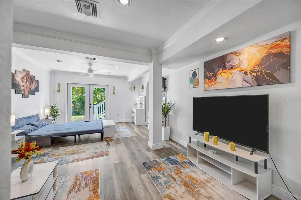 815 2nd Avenue NW Ruskin FL 33570
