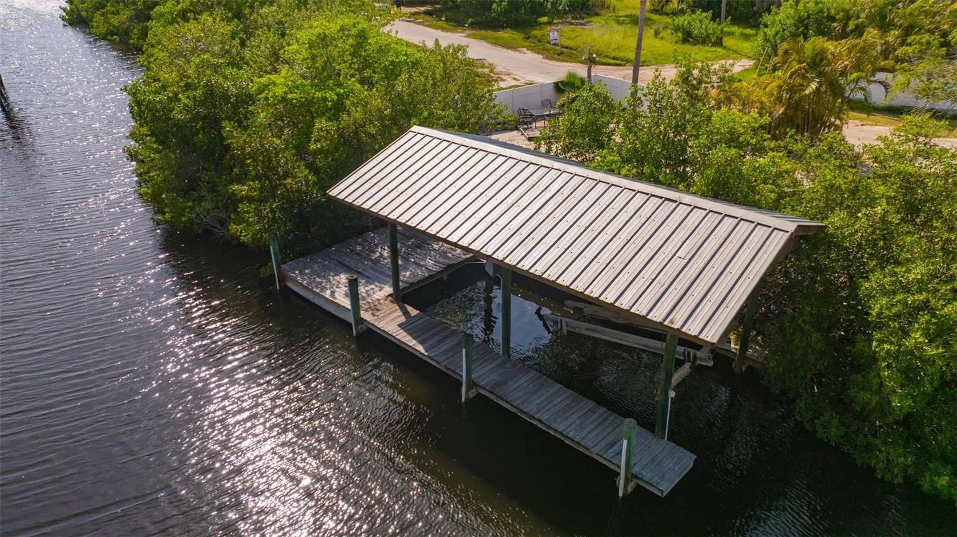 815 2nd Avenue NW Ruskin FL 33570