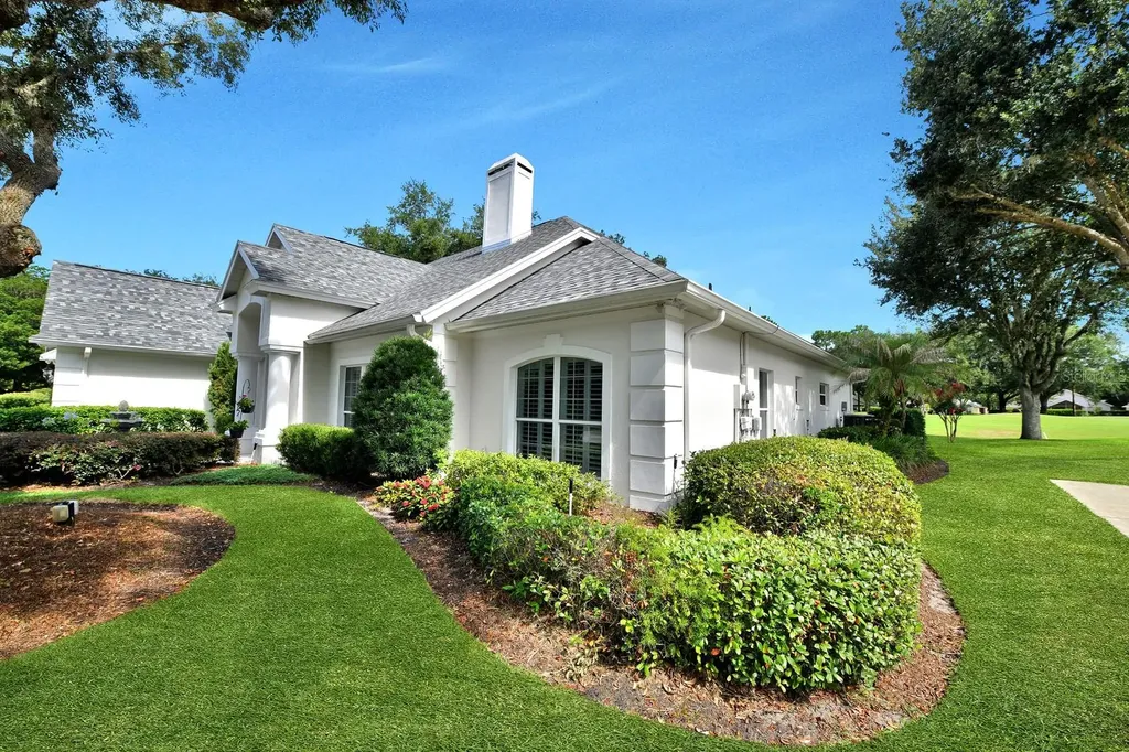 5011 Greenbriar Trail Mount Dora FL 32757