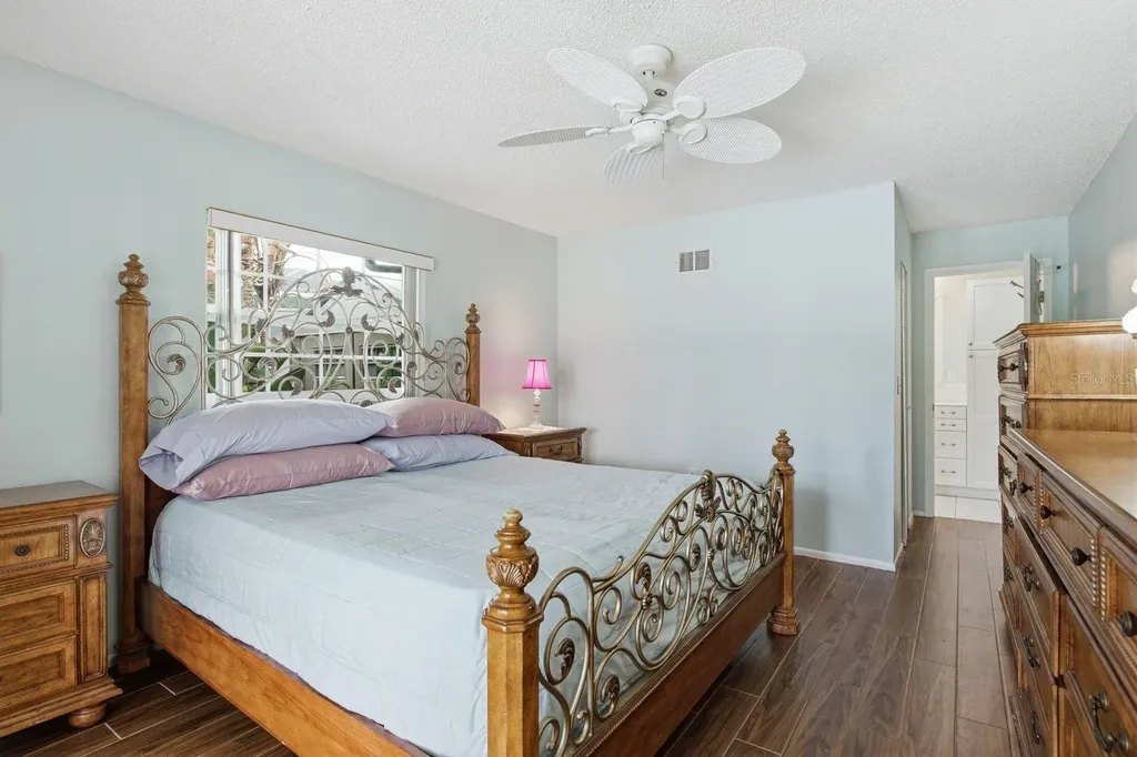 900 Mainsail Way Palm Harbor FL 34685