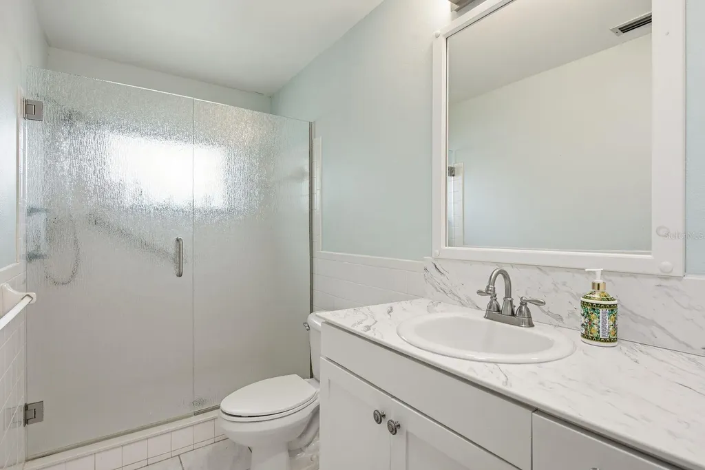 900 Mainsail Way Palm Harbor FL 34685