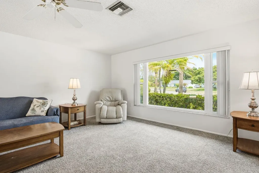 900 Mainsail Way Palm Harbor FL 34685