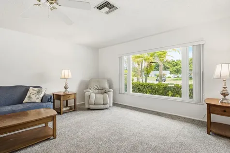 900 Mainsail Way Palm Harbor FL 34685