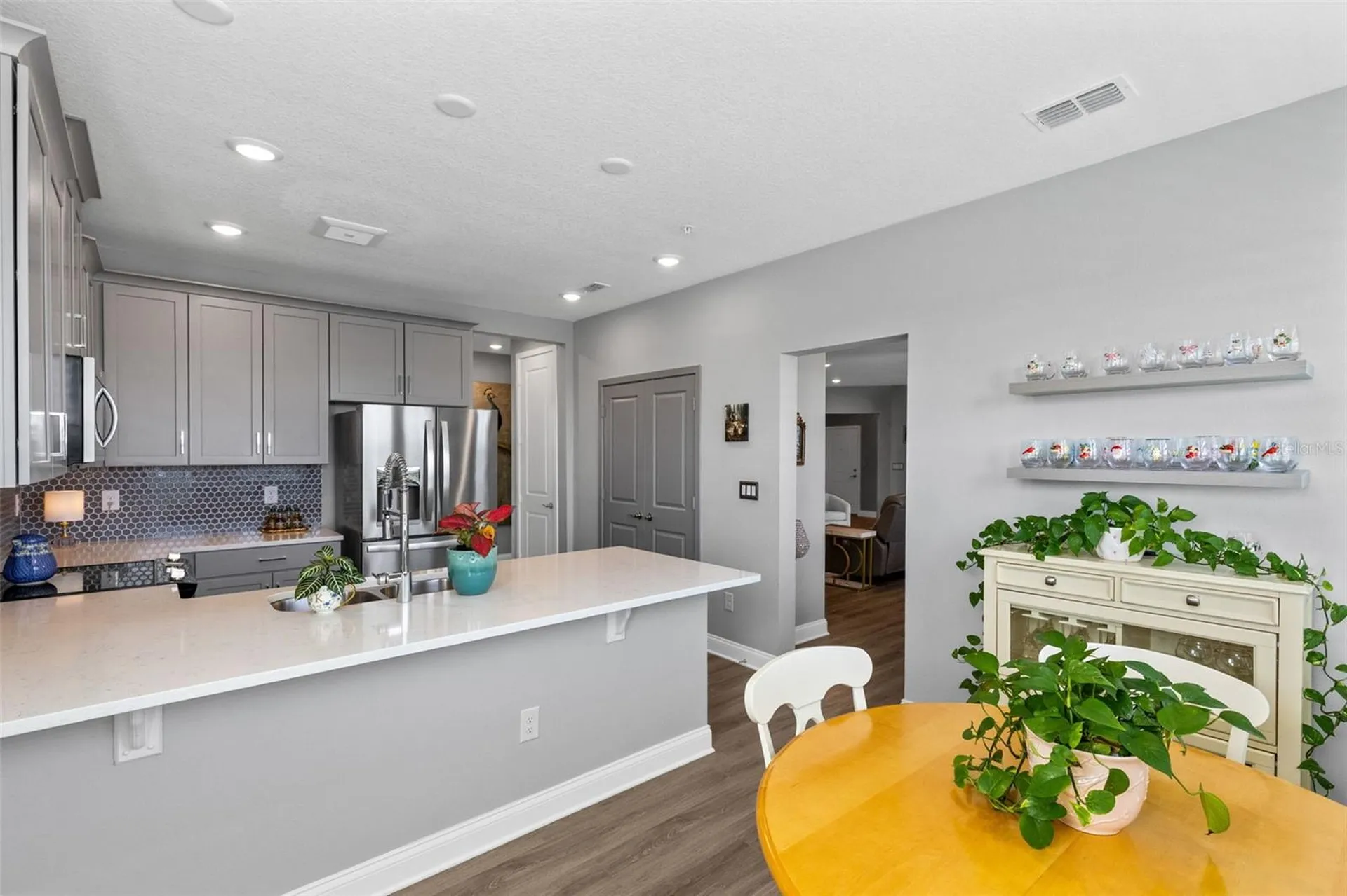 7521 Laureate Boulevard Orlando FL 32827