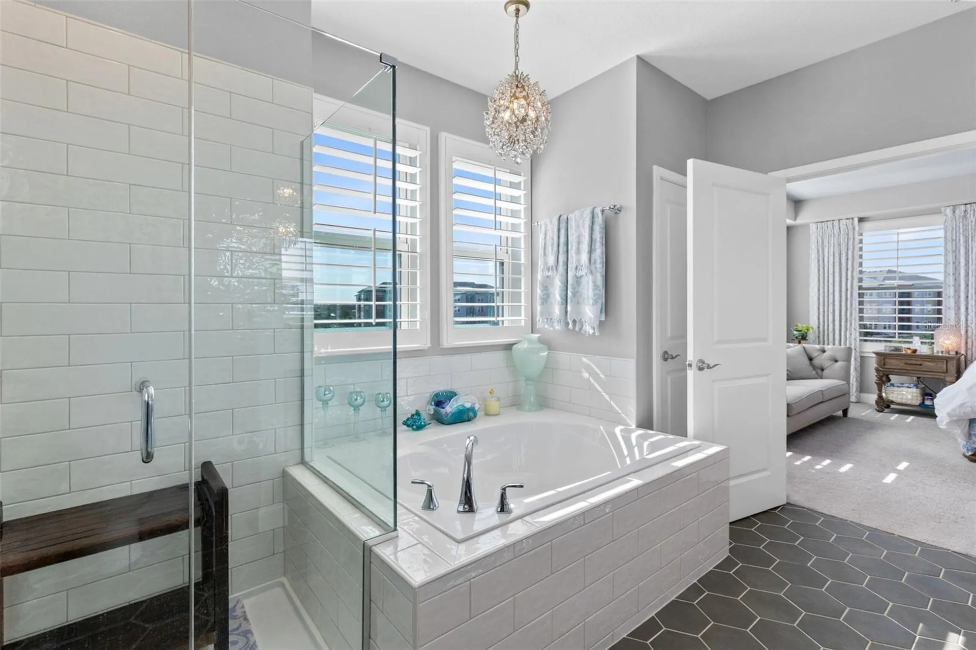 7521 Laureate Boulevard Orlando FL 32827