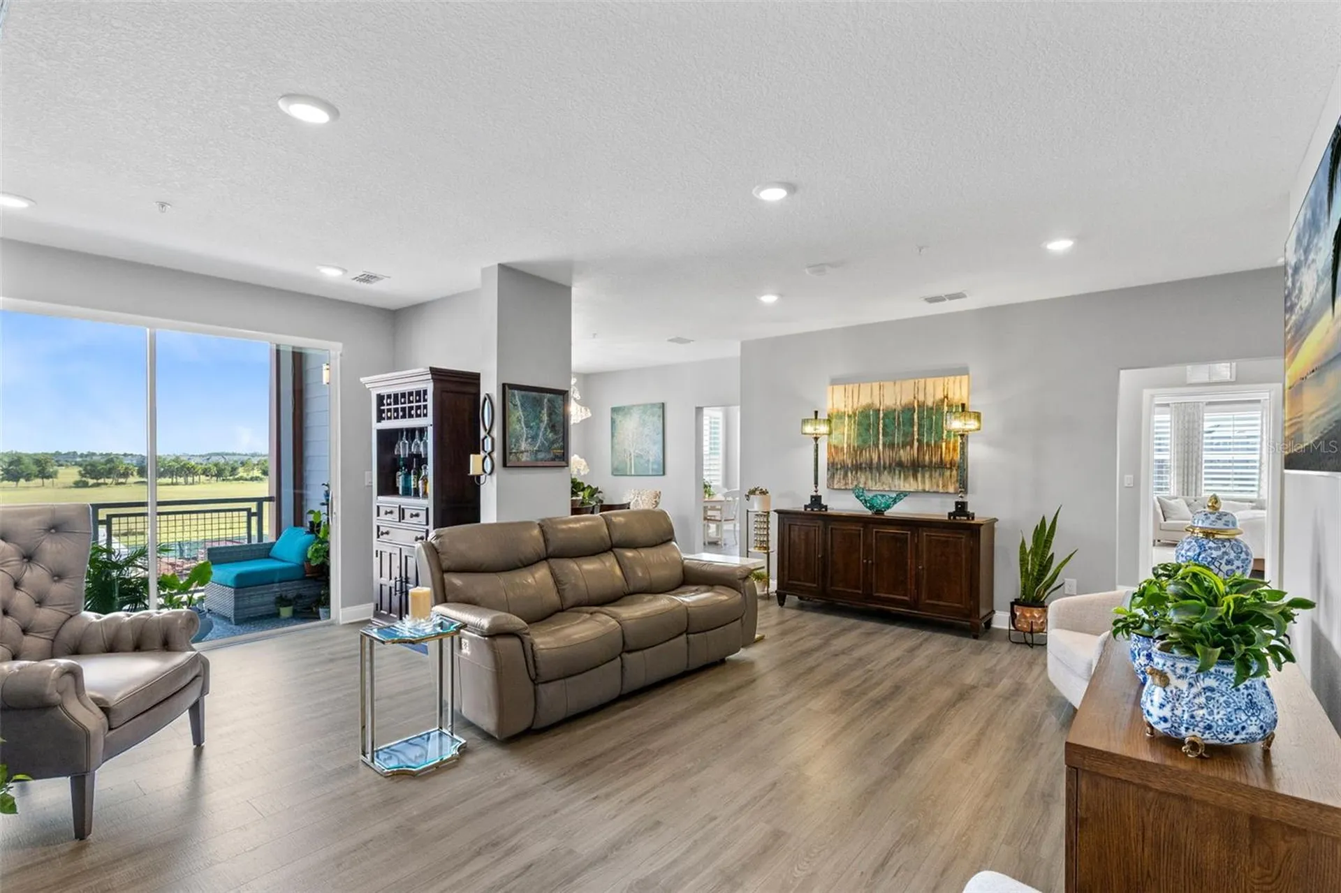 7521 Laureate Boulevard Orlando FL 32827
