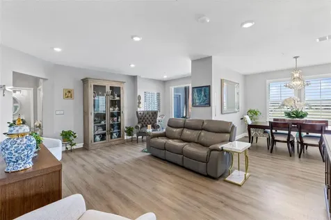 7521 Laureate Boulevard Orlando FL 32827