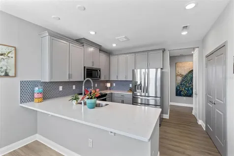 7521 Laureate Boulevard Orlando FL 32827
