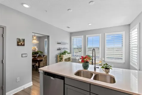 7521 Laureate Boulevard Orlando FL 32827