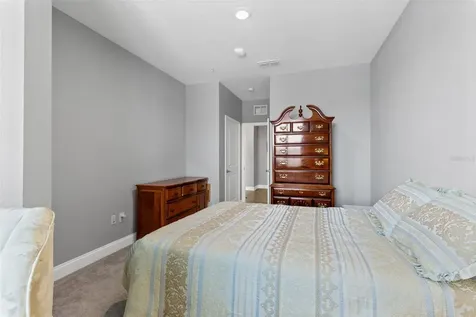 7521 Laureate Boulevard Orlando FL 32827