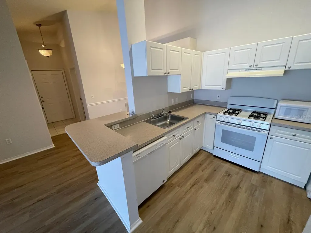 3379 S Kirkman Road Orlando FL 32811