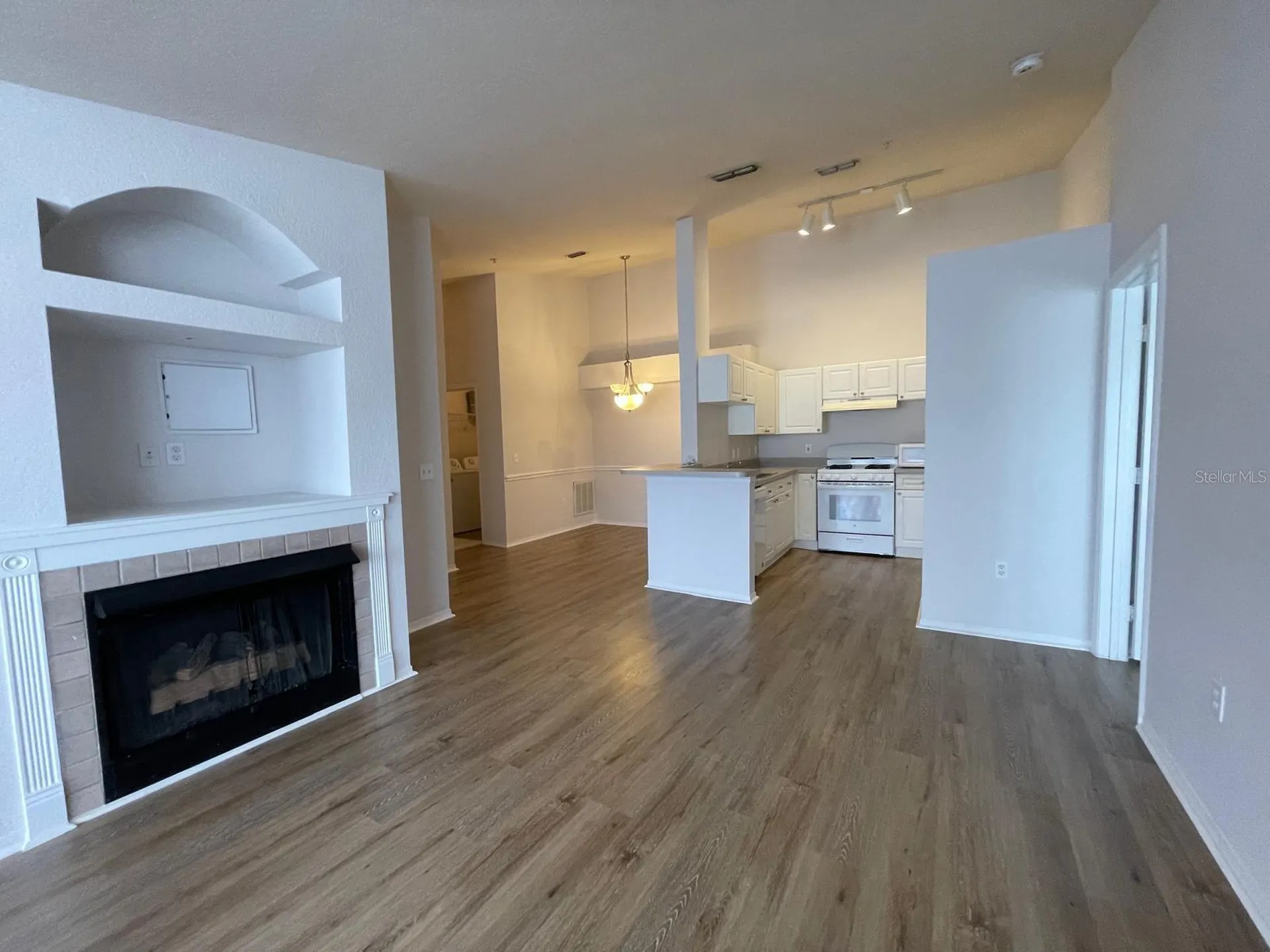 3379 S Kirkman Road Orlando FL 32811
