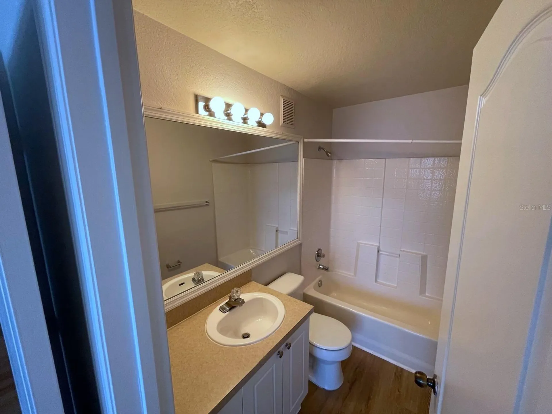 3379 S Kirkman Road Orlando FL 32811