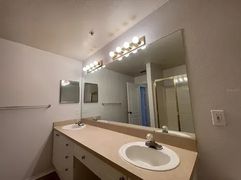3379 S Kirkman Road Orlando FL 32811
