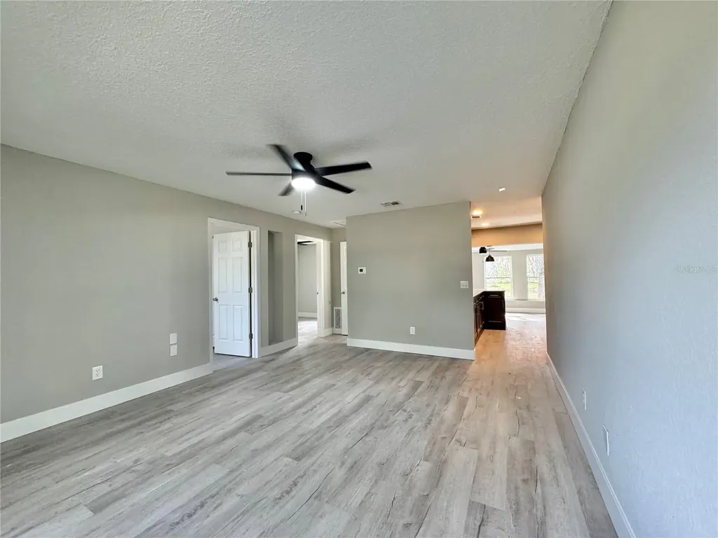 2346 Section Drive Apopka FL 32703