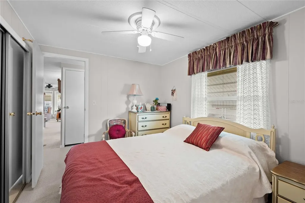 36957 Grace Avenue Zephyrhills FL 33542