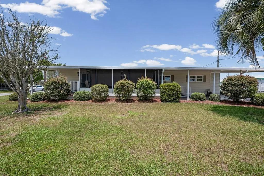36957 Grace Avenue Zephyrhills FL 33542