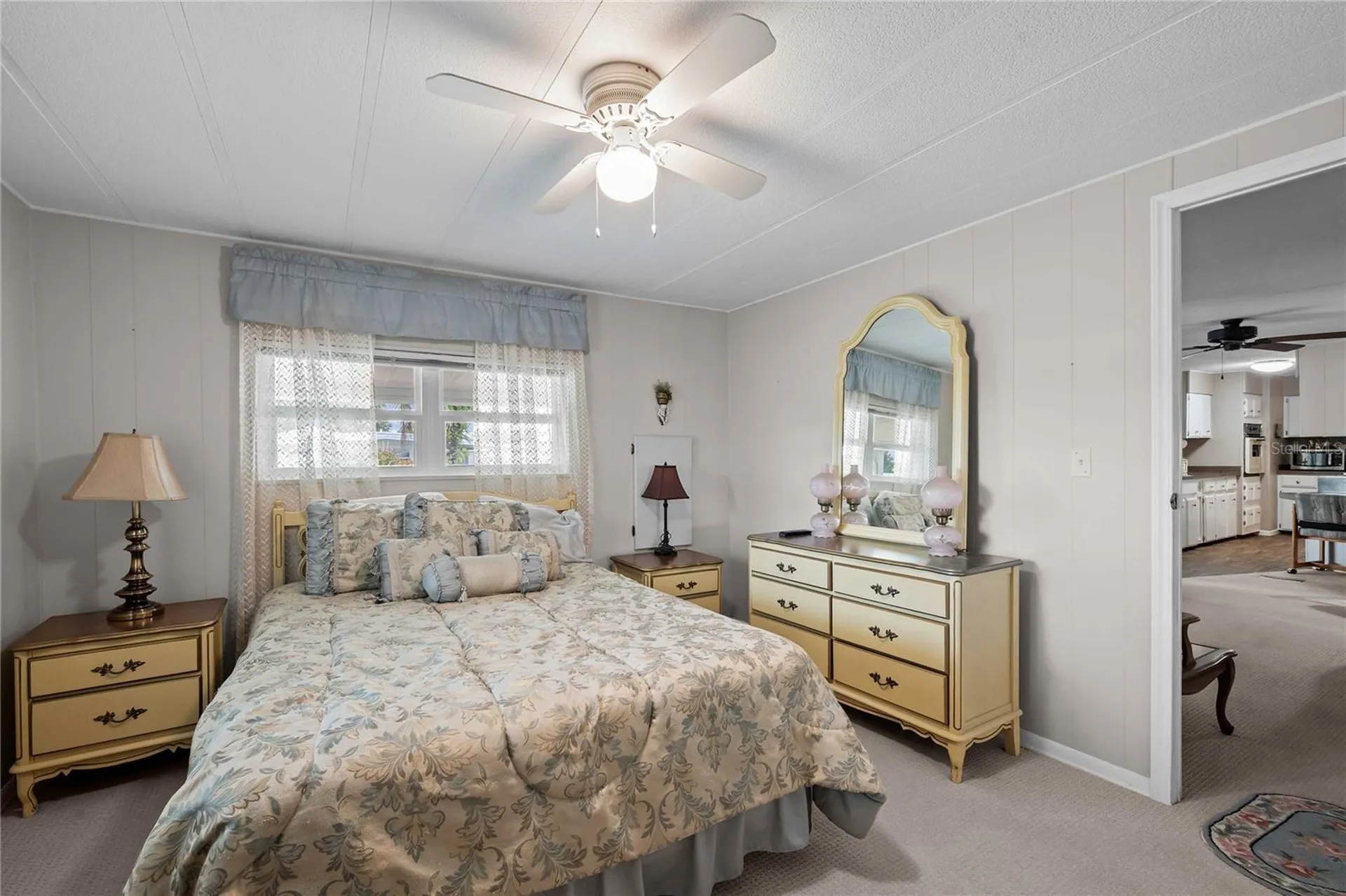 36957 Grace Avenue Zephyrhills FL 33542