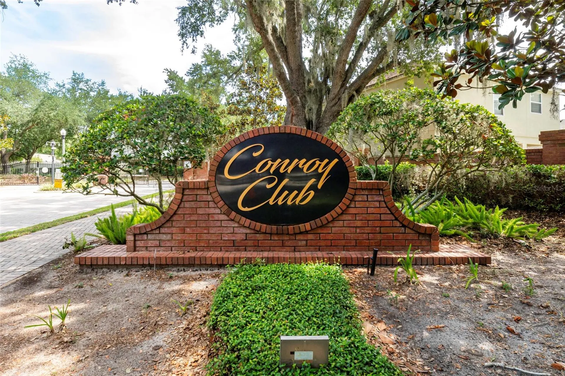 4618 Conroy Club Drive Orlando FL 32835