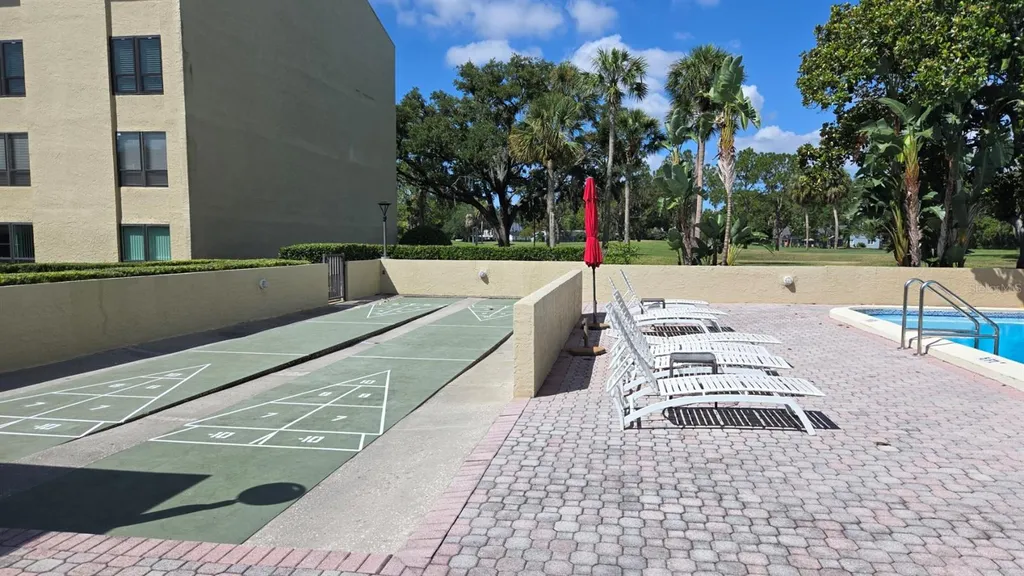 13626 Greenfield Drive Tampa FL 33618