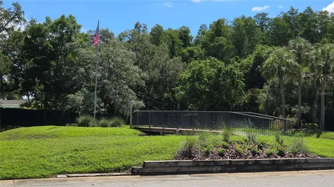13626 Greenfield Drive Tampa FL 33618