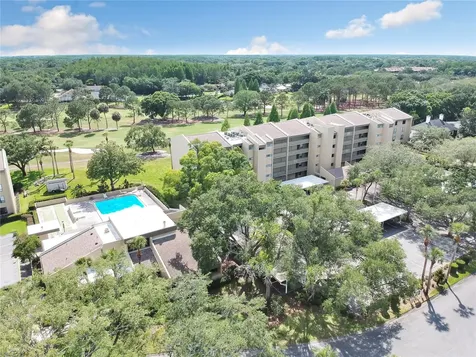 13626 Greenfield Drive Tampa FL 33618