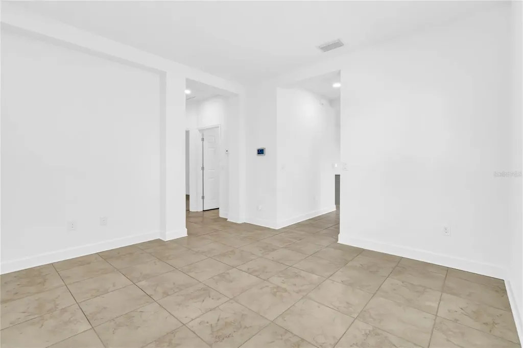 8424 Nandina Drive Sarasota FL 34240