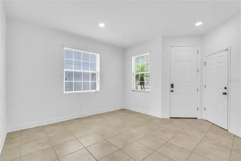 8424 Nandina Drive Sarasota FL 34240