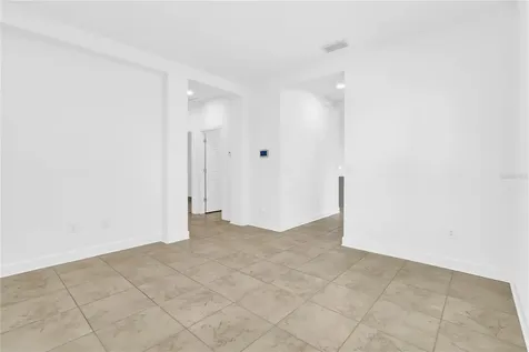 8424 Nandina Drive Sarasota FL 34240
