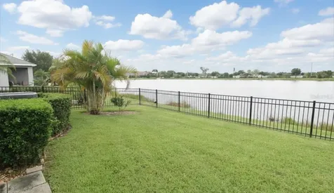 8424 Nandina Drive Sarasota FL 34240