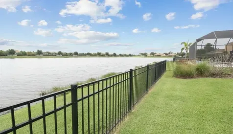8424 Nandina Drive Sarasota FL 34240