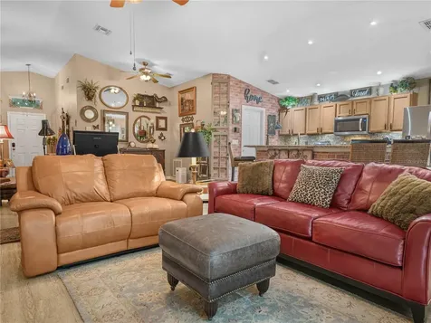 239 China Berry Circle Davenport FL 33837