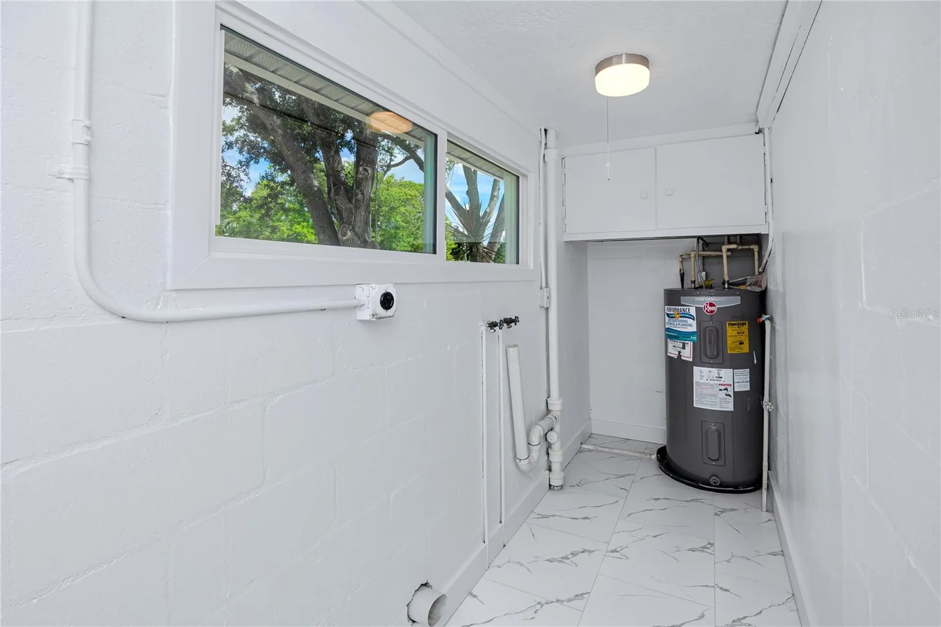 4095 Locust Street NE St Petersburg FL 33703