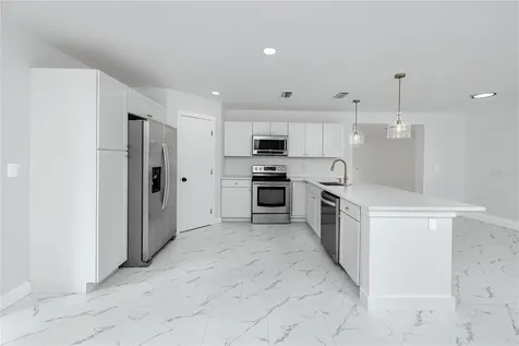 4095 Locust Street NE St Petersburg FL 33703