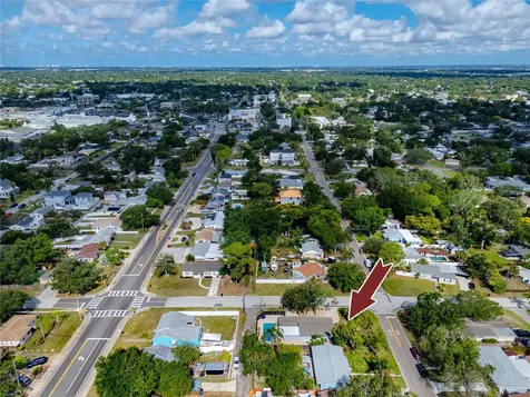 4095 Locust Street NE St Petersburg FL 33703