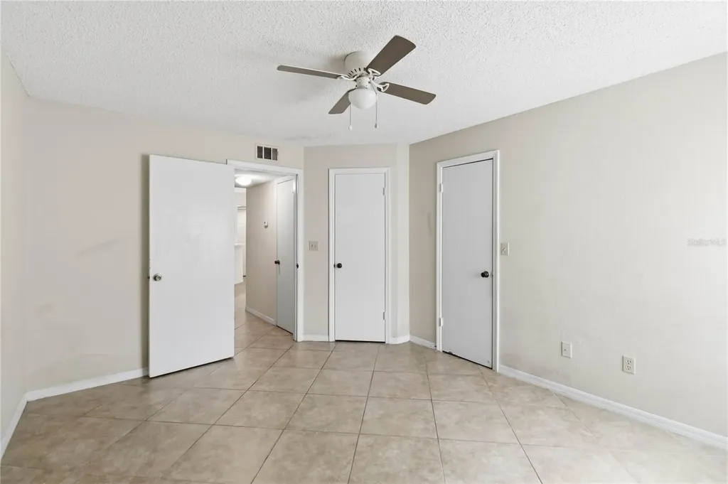 4572 Commander Drive Orlando FL 32822