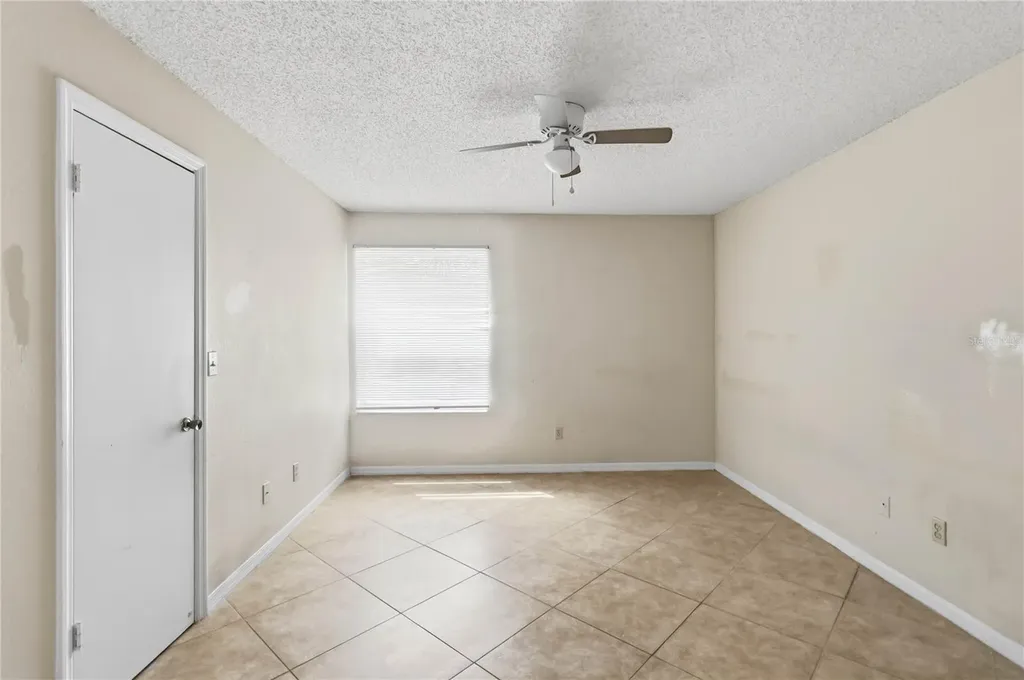 4572 Commander Drive Orlando FL 32822