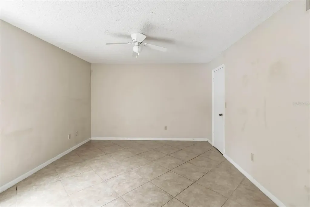 4572 Commander Drive Orlando FL 32822