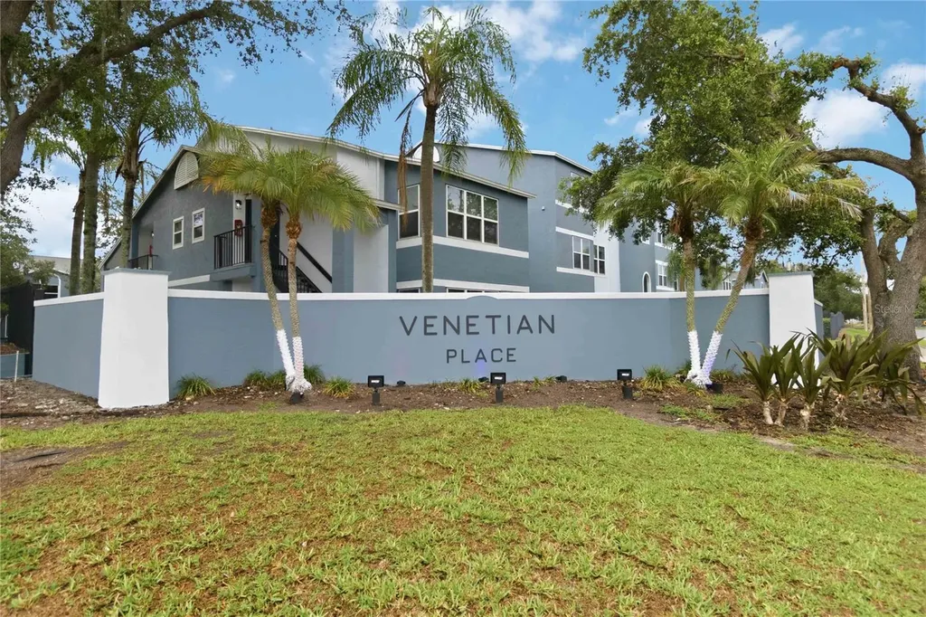 4572 Commander Drive Orlando FL 32822