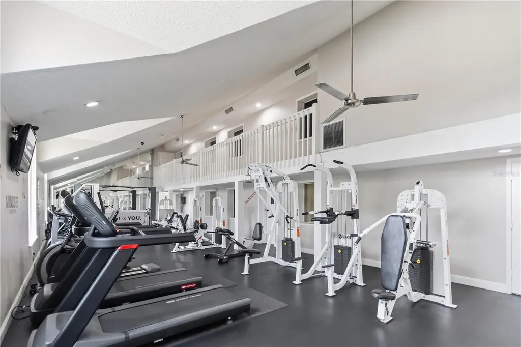 4572 Commander Drive Orlando FL 32822