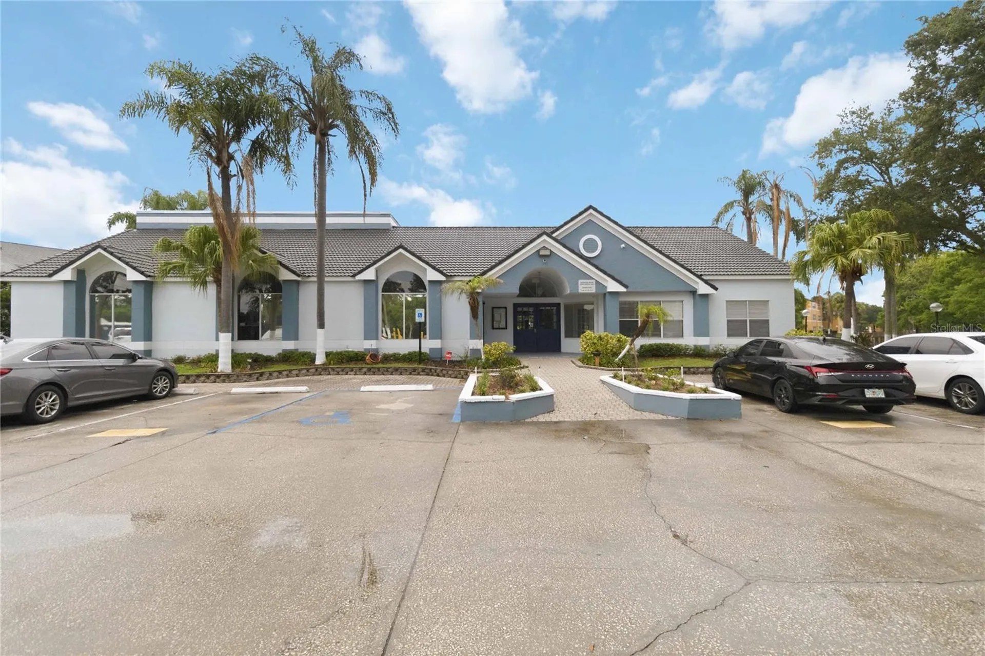 4572 Commander Drive Orlando FL 32822