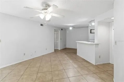 4572 Commander Drive Orlando FL 32822