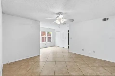4572 Commander Drive Orlando FL 32822