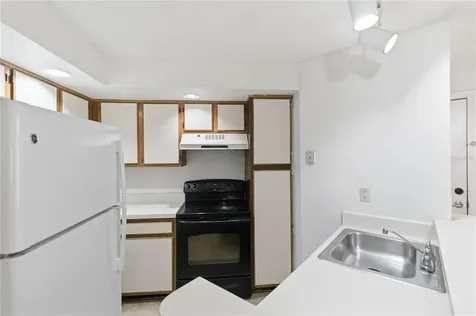 4572 Commander Drive Orlando FL 32822