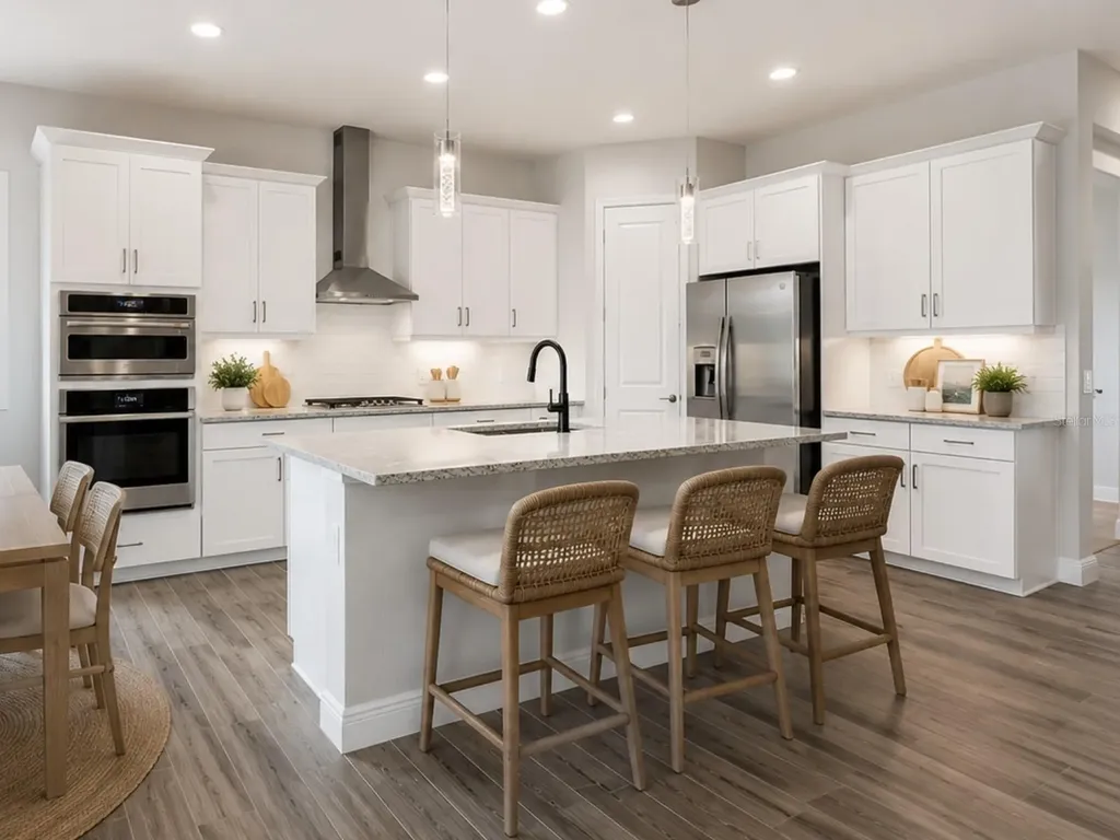 8282 Grande Shores Drive Sarasota FL 34240