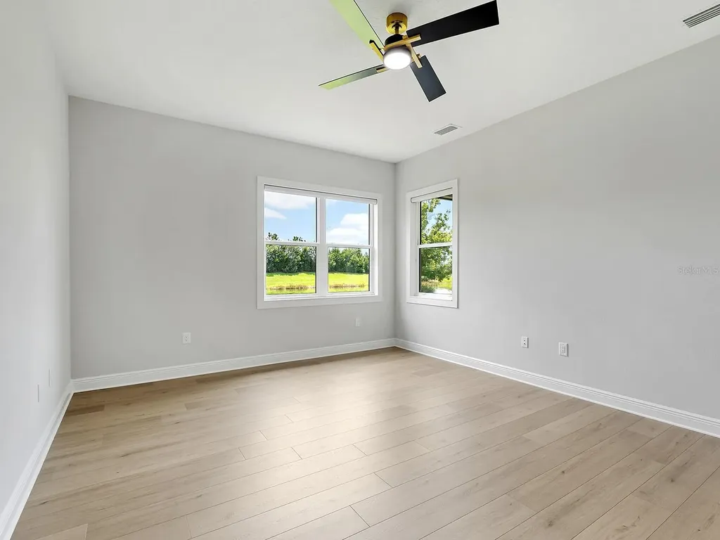 8282 Grande Shores Drive Sarasota FL 34240
