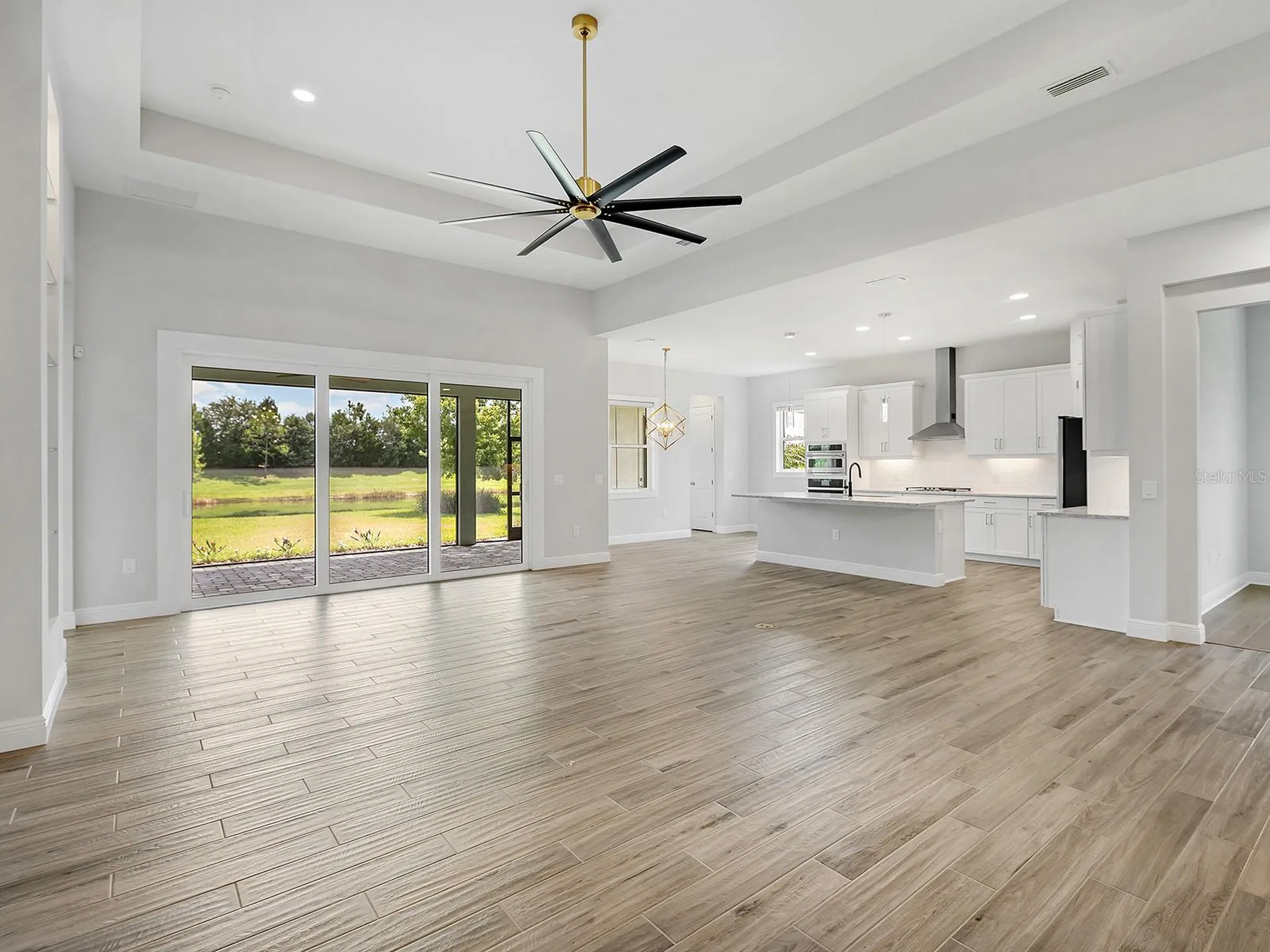 8282 Grande Shores Drive Sarasota FL 34240
