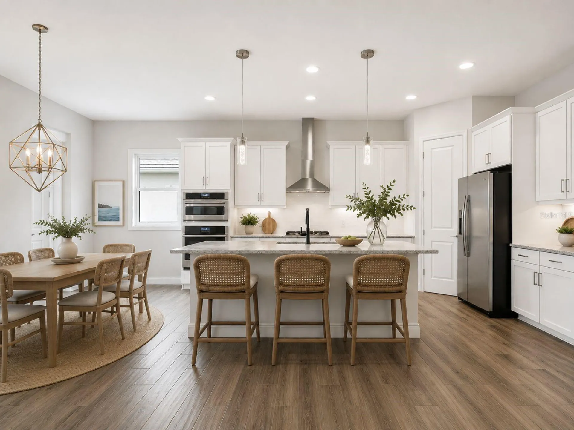 8282 Grande Shores Drive Sarasota FL 34240